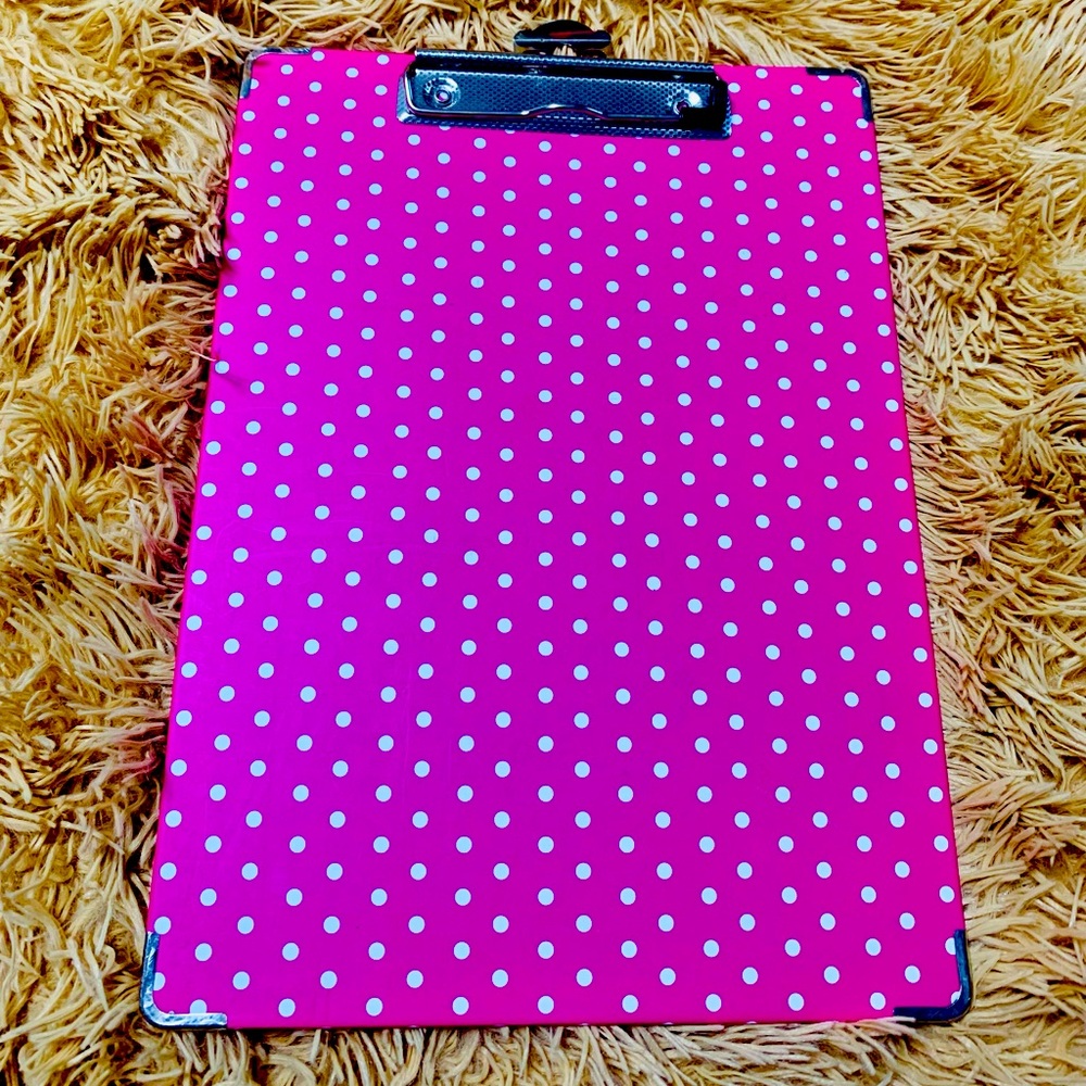 Staples Clipboard Sustainable Earth Pink & white polka dot patterned NW…